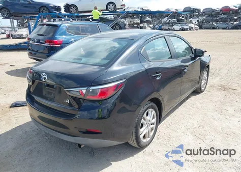 2018 Toyota Yaris Ia z USA, uszkodzony, nr VIN 3MYDLBYV0JY313028